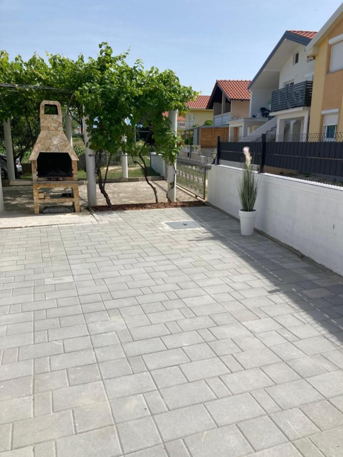 Apartmani Dorijan วรซี ภายนอก รูปภาพ